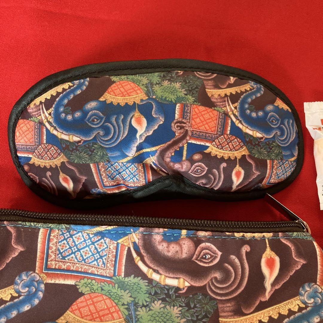 タイ航空ビジネスクラスオリジナルアメニティ ビジネスクラスの最新アメニティキットをご紹介します💺 複数柄